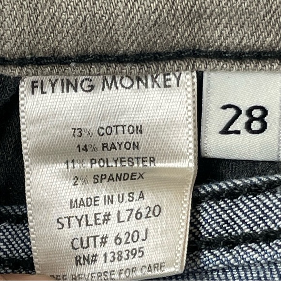 FLYING MONKEY DISTRESSED JEANS Size 28 - Picture 10 of 12